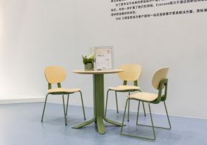 餐桌椅闪耀广州家博会创新设计摘双奖！CQ9电子游戏网站三朗FINN系列(图2)