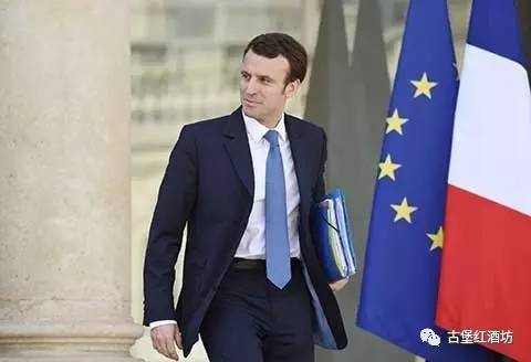 萄酒面对镜头总统淡定盲品精彩不容错过！！！CQ9电子平台入口法国新总统马克龙解读葡(图3)